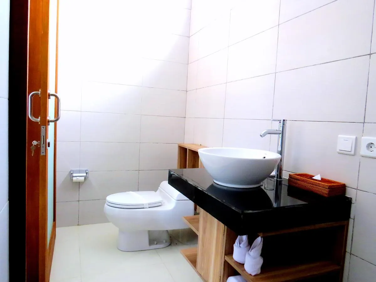 Penelopy Suites Oberoi Seminyak Indonesien