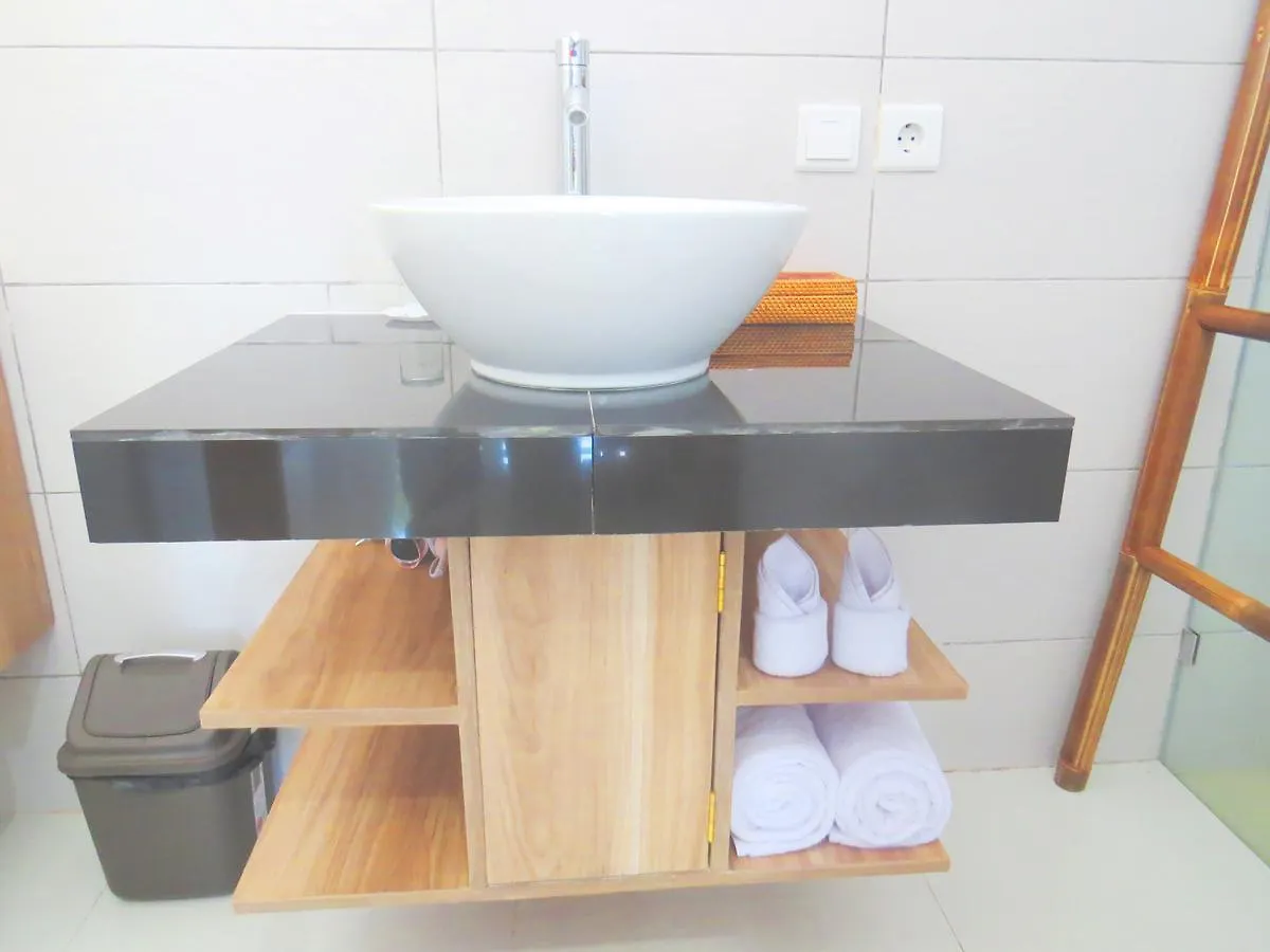 Hotel Penelopy Suites Oberoi Seminyak